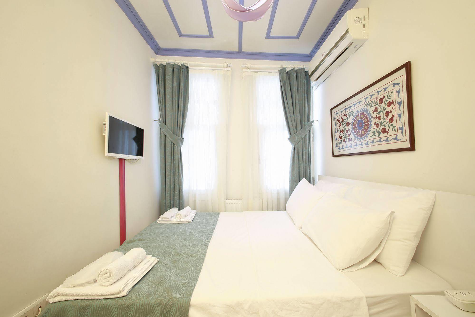 Lale Inn Ortakoey Istambul Exterior foto